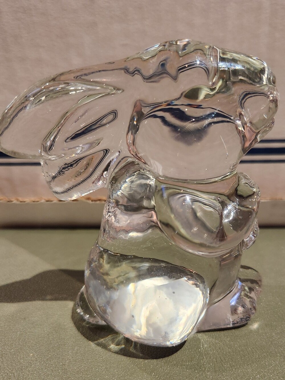 Vintage Clear Glass Sitting Bunny Rabbit Figurine Paperweight